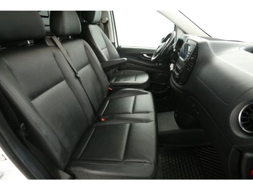 Mercedes-Benz Vito 114 CDI Lang | Aut. | Clima | Cruise | Camera | 3 Zits | Trekhaak | Carplay ActivLease financial lease