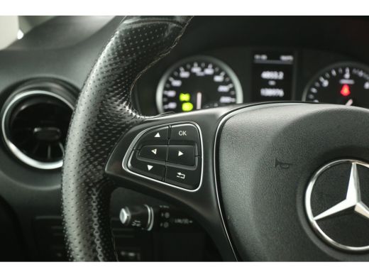 Mercedes-Benz Vito 114 CDI Lang | Aut. | Clima | Cruise | Camera | 3 Zits | Trekhaak | Carplay ActivLease financial lease