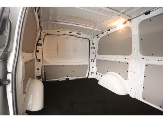 Mercedes-Benz Vito 114 CDI Lang | Aut. | Clima | Cruise | Camera | 3 Zits | Trekhaak | Carplay ActivLease financial lease