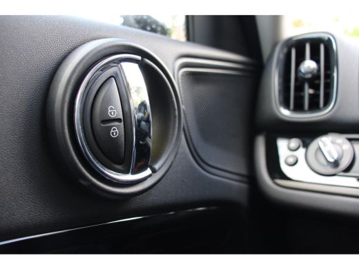 Mini Countryman 2.0 Cooper S E ALL4 Classic | NL-AUTO! | 1E EIGENAAR! | CAMERA | CRUISE | LED | PARK SENS | LANE ... ActivLease financial lease