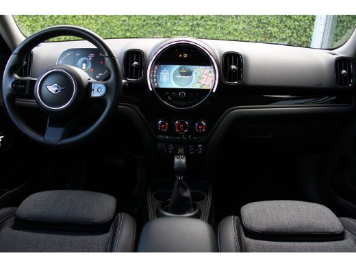 Mini Countryman 2.0 Cooper S E ALL4 Classic | NL-AUTO! | 1E EIGENAAR! | CAMERA | CRUISE | LED | PARK SENS | LANE ... ActivLease financial lease