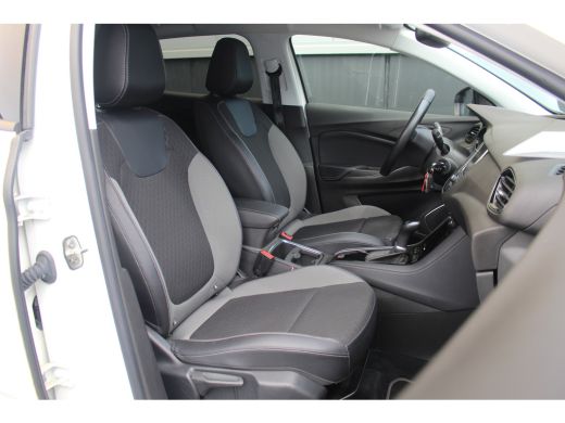 Opel Grandland X 1.2 Turbo Elegance | 360 Camera | AGR-stoel | CarPlay | Climate & Cruise C. | PDC V&A | Half lede... ActivLease financial lease
