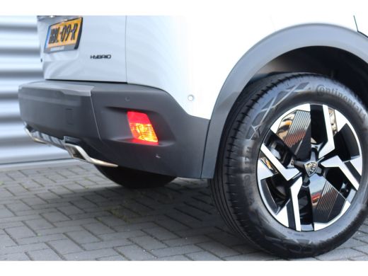 Peugeot 2008 1.2 HYBRID 136PK GT PACK AUTOMAAT / NAVI / LEDER / CLIMA / LED / PDC / 17" LMV / KEYLESS / 360&deg; C... ActivLease financial lease