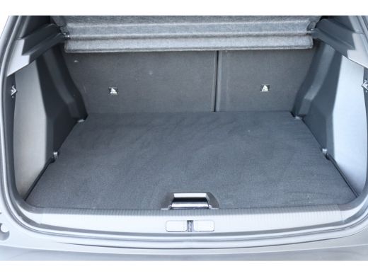 Peugeot 2008 1.2 HYBRID 136PK GT PACK AUTOMAAT / NAVI / LEDER / CLIMA / LED / PDC / 17" LMV / KEYLESS / 360&deg; C... ActivLease financial lease
