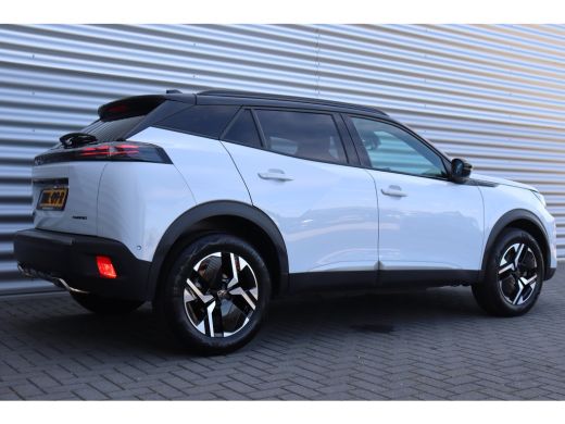 Peugeot 2008 1.2 HYBRID 136PK GT PACK AUTOMAAT / NAVI / LEDER / CLIMA / LED / PDC / 17" LMV / KEYLESS / 360&deg; C... ActivLease financial lease