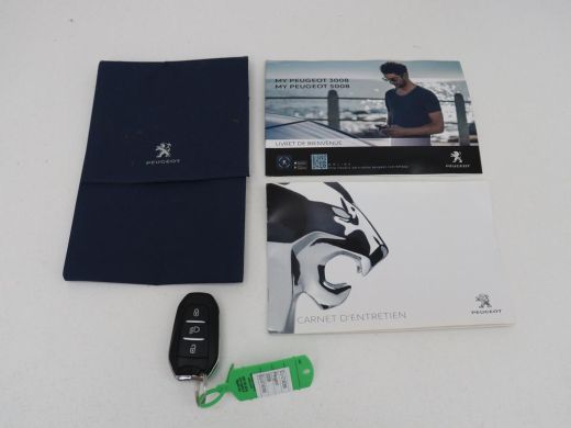 Peugeot 3008 1.6 HYbrid 225 Allure | SOH 97,7% | Half leder | Carplay | Camera | Navigatie | Side Assist | Cru... ActivLease financial lease