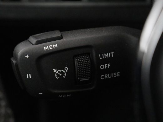 Peugeot 3008 1.6 HYbrid 225 Allure | SOH 97,7% | Half leder | Carplay | Camera | Navigatie | Side Assist | Cru... ActivLease financial lease