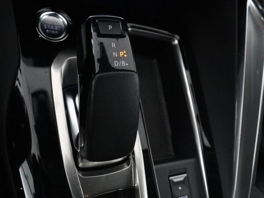 Peugeot 3008 1.6 HYbrid 225 Allure | SOH 97,7% | Half leder | Carplay | Camera | Navigatie | Side Assist | Cru... ActivLease financial lease