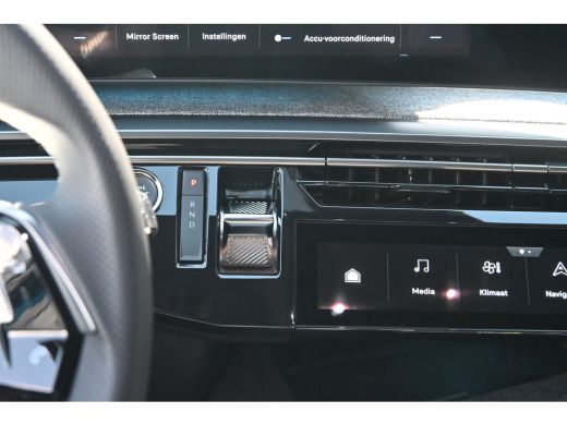 Peugeot e-3008 GT Avantage 73 kWh | Alcantara | Stuur/Stoelverwarming | Adaptive Cruise | LED-Matrix | Keyless-E... ActivLease financial lease