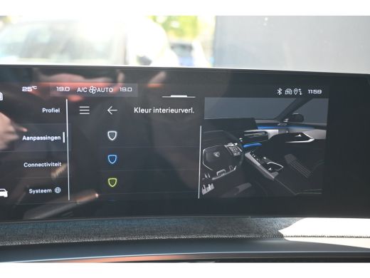 Peugeot e-3008 GT Avantage 73 kWh | Alcantara | Stuur/Stoelverwarming | Adaptive Cruise | LED-Matrix | Keyless-E... ActivLease financial lease