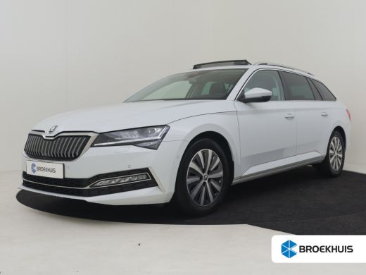 Skoda Superb Combi 1.4 TSI iV Business Edition Plus | Panorama-dak | 360gr Camera | Elektr. Trekhaak | Cruise ...