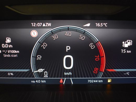 Skoda Superb Combi 1.4 TSI iV Business Edition Plus | Panorama-dak | 360gr Camera | Elektr. Trekhaak | Cruise ... ActivLease financial lease