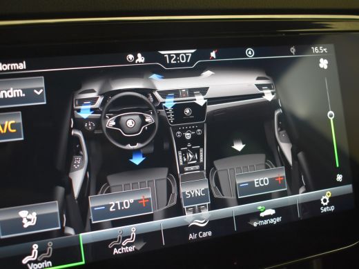 Skoda Superb Combi 1.4 TSI iV Business Edition Plus | Panorama-dak | 360gr Camera | Elektr. Trekhaak | Cruise ... ActivLease financial lease