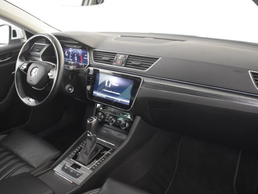 Skoda Superb Combi 1.4 TSI iV Business Edition Plus | Panorama-dak | 360gr Camera | Elektr. Trekhaak | Cruise ... ActivLease financial lease