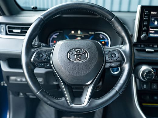 Toyota RAV4 2.5 Hybrid AWD Bi-Tone | Trekhaak afnb. | Elk. A-klep | Stuur & Stoel verw. | Prijs Rijklaar!! ActivLease financial lease