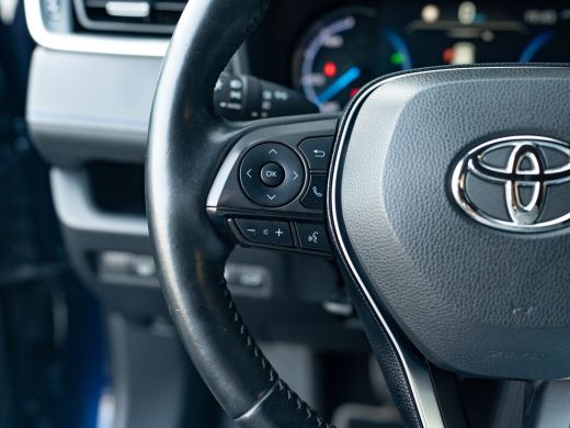 Toyota RAV4 2.5 Hybrid AWD Bi-Tone | Trekhaak afnb. | Elk. A-klep | Stuur & Stoel verw. | Prijs Rijklaar!! ActivLease financial lease