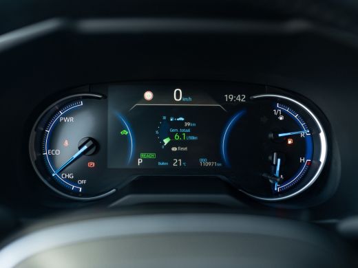 Toyota RAV4 2.5 Hybrid AWD Bi-Tone | Trekhaak afnb. | Elk. A-klep | Stuur & Stoel verw. | Prijs Rijklaar!! ActivLease financial lease