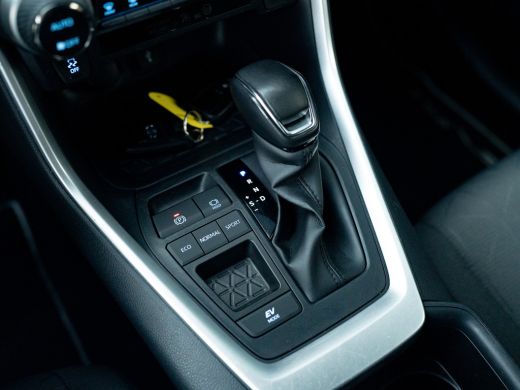 Toyota RAV4 2.5 Hybrid Dynamic | Elk. A-klep | Adapt. Cruise Control | Camera | Keyless | Prijs Rijklaar!! ActivLease financial lease