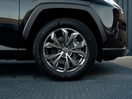 Toyota RAV4 2.5 Hybrid Dynamic | Elk. A-klep | Adapt. Cruise Control | Camera | Keyless | Prijs Rijklaar!! ActivLease financial lease