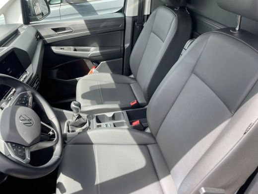 Volkswagen Caddy 2.0 TDI Style Digitale Display | Trekhaak | Multistuur | Imperiaal | Camera ActivLease financial lease