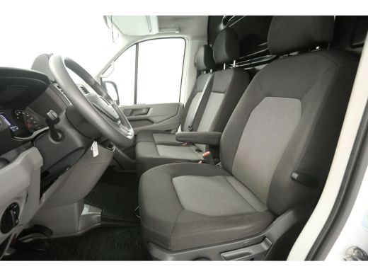 Volkswagen Crafter 2.0 TDI L3H3 | Koel/vrieswagen -20&deg; | 3000kg Trekgew. | Airco | Camera | Carplay | 3 Zits | Koelauto ActivLease financial lease