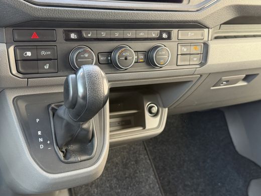 Volkswagen Crafter 35 2.0 TDI L3H2 LED-19"-Leer-Navi-Stoel/stuur verw. ActivLease financial lease