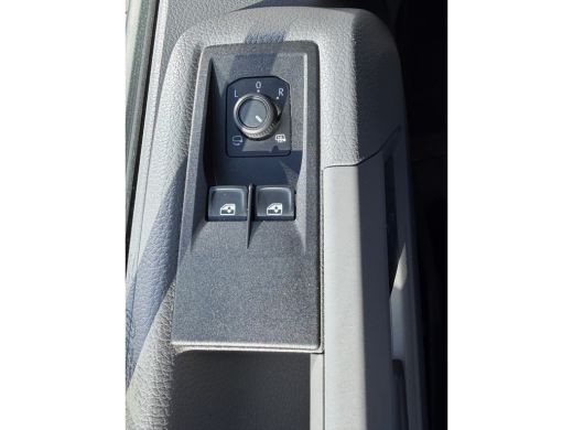 Volkswagen Crafter 35 2.0 TDI L3H2 LED-19"-Leer-Navi-Stoel/stuur verw. ActivLease financial lease