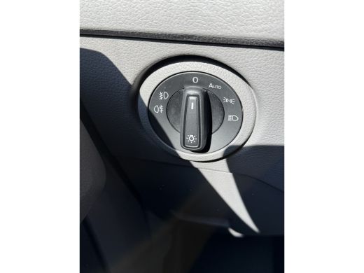 Volkswagen Crafter 35 2.0 TDI L3H2 LED-19"-Leer-Navi-Stoel/stuur verw. ActivLease financial lease