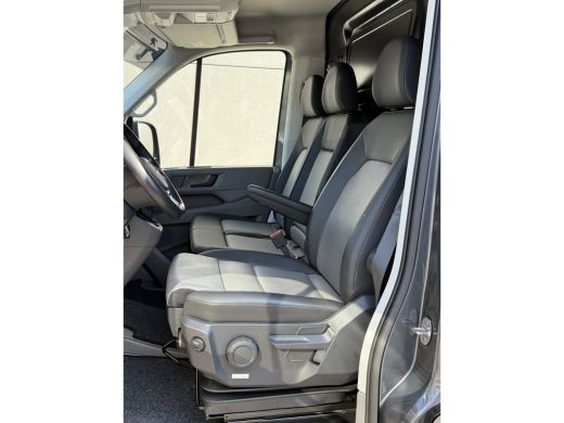 Volkswagen Crafter 35 2.0 TDI L3H2 LED-19"-Leer-Navi-Stoel/stuur verw. ActivLease financial lease
