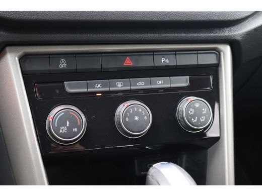 Volkswagen T-Roc 1.5 TSI Style Business 149PK | Airco | Cruise control adaptief | Hill hold functie ActivLease financial lease