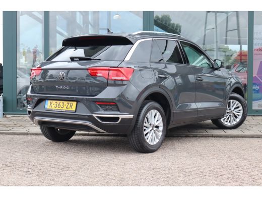 Volkswagen T-Roc 1.5 TSI Style Business 149PK | Airco | Cruise control adaptief | Hill hold functie ActivLease financial lease