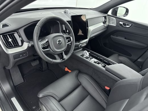 Volvo  XC60 T6 Plus Dark | Lounge pakket | Panoramadak | Extra getint glas | Stoelmassage | Bowers en Wilkins... ActivLease financial lease