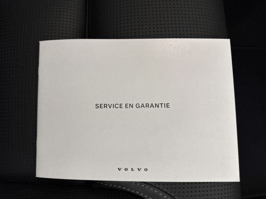 Volvo  XC60 T6 Plus Dark | Lounge pakket | Panoramadak | Extra getint glas | Stoelmassage | Bowers en Wilkins... ActivLease financial lease