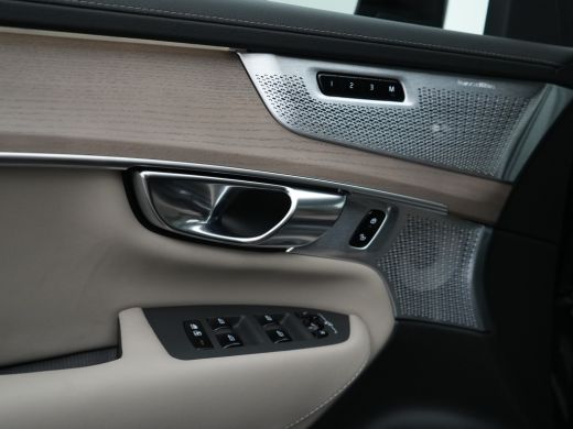 Volvo  XC90 T8 Recharge AWD Ultra Black Edition Executive | Luchtvering | Bowers & Wilkins | 360&deg; Camera | He... ActivLease financial lease