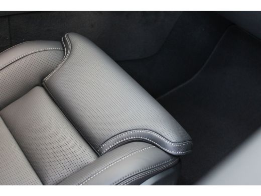 Volvo  XC90 T8 406PK AWD Ultra Dark Executive B&W | 22" | Luchtvering | Massage/ventilatie | Alu inleg ActivLease financial lease
