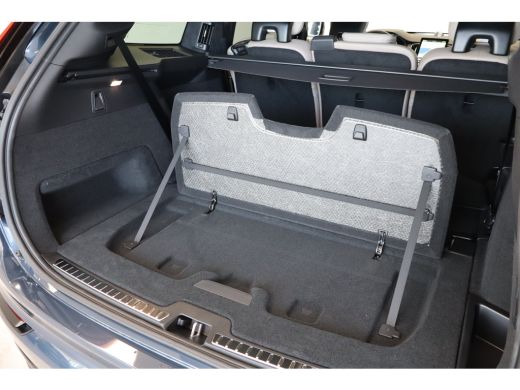 Volvo  XC90 T8 406PK AWD Ultra Dark Executive B&W | 22" | Luchtvering | Massage/ventilatie | Gelamineerd glas ActivLease financial lease