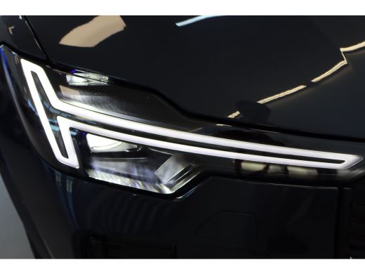 Volvo  XC90 T8 406PK AWD Ultra Dark Executive B&W | 22" | Luchtvering | Massage/ventilatie | Gelamineerd glas ActivLease financial lease