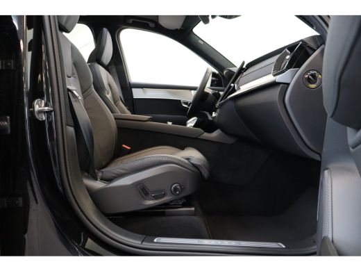 Volvo  XC90 T8 455PK AWD Ultra Black Edition | Executive Edition | Gelamineerd Glas | 22" | Massage/ventilati... ActivLease financial lease