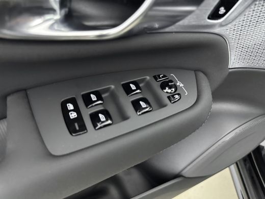 Volvo  XC90 T8 Black Edition Exclusive Luchtvering | Bowers en Wilkins | Stoelmassage | Extra getint glas |Ge... ActivLease financial lease