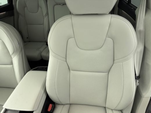 Volvo  XC90 T8 Executive Edition Bright | Extra getint glas | Gelamineerde zijruiten | Blond interieur | Luch... ActivLease financial lease