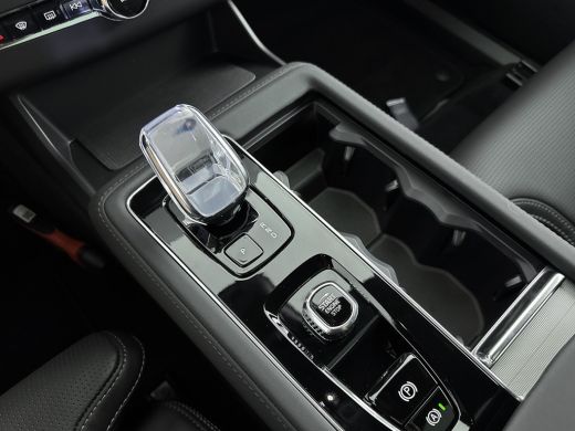 Volvo  XC90 T8 Utra Executive Edition | Trekhaak | Charcoal Hemelbekleding | Gelamineerde zijruiten | Sierpan... ActivLease financial lease