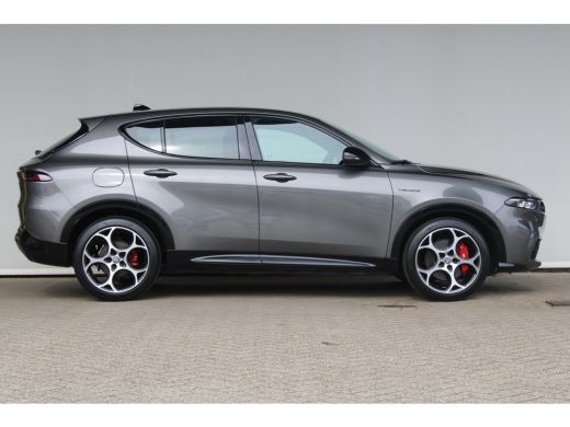 Alfa Romeo Tonale 1.5T Hybrid Veloce | Lederen bekleding | Adaptieve cruise control | Stoelventilatie voor | Matrix... ActivLease financial lease