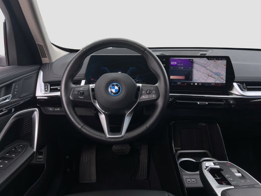 BMW X1 xDrive25e 245pk | Trekhaak | Leder | HUD | 360 camera | ActivLease financial lease