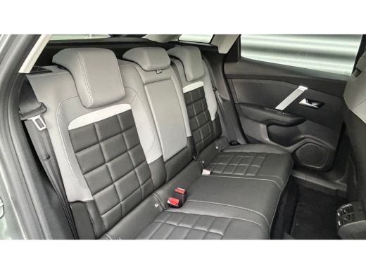 Citroën C4 1.2 HYBRID 136PK MAX AUTOMAAT / NAVI / LEDER / CLIMA / LED / PDC / 18" LMV / CAMERA / KEYLESS / H... ActivLease financial lease
