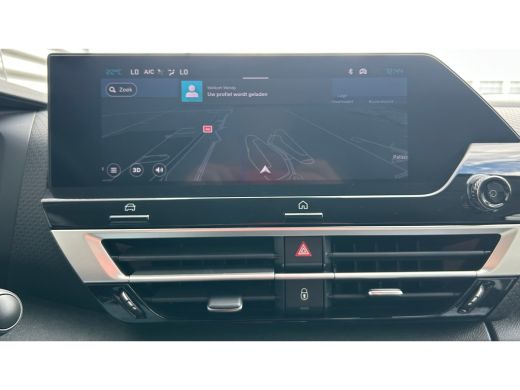 Citroën C4 1.2 HYBRID 136PK MAX AUTOMAAT / NAVI / LEDER / CLIMA / LED / PDC / 18" LMV / CAMERA / KEYLESS / H... ActivLease financial lease