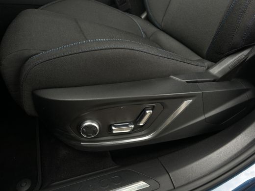 Lynk & Co 01 1.5 261PK | 360 camera | Pano | Memory | Adap. Cruise ActivLease financial lease