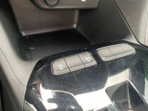 Opel Corsa 1.2 GS Line 130pk | Trekhaak | Cruise Control | Carplay ActivLease financial lease