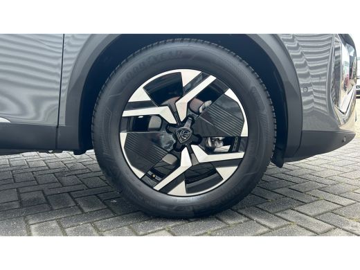 Peugeot 2008 1.2 PURETECH 100PK ALLURE PACK / NAVI / LEDER / CLIMA / LED / PDC / 17" LMV / CAMERA / WINTERPAKK... ActivLease financial lease