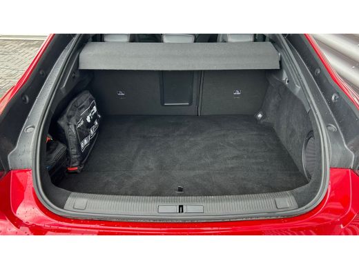 Peugeot 508 1.6 HYBRID 225PK GT PACK AUTOMAAT / NAVI / LEDER / CLIMA / PDC / 18" LMV / CAMERA / KEYLESS / I-C... ActivLease financial lease