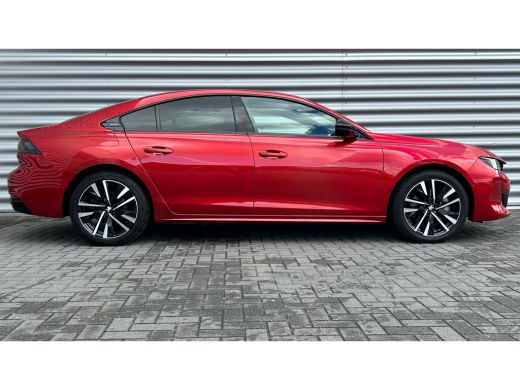 Peugeot 508 1.6 HYBRID 225PK GT PACK AUTOMAAT / NAVI / LEDER / CLIMA / PDC / 18" LMV / CAMERA / KEYLESS / I-C... ActivLease financial lease